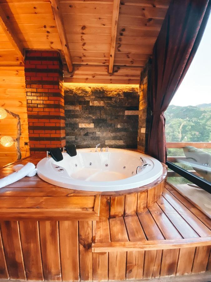 Zirvedekal Suit Otel Çamlıhemşin Exterior foto